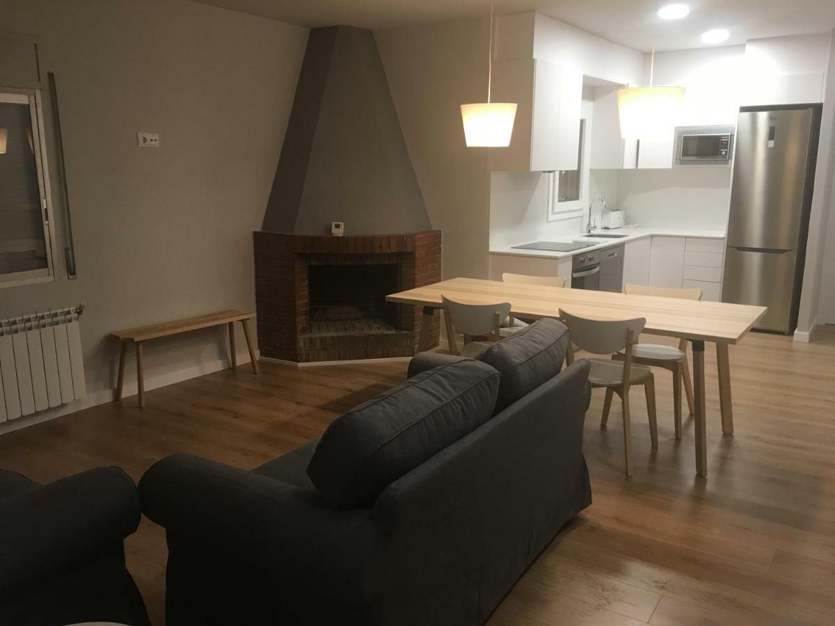 Apartaments La Pertusa 1R Piso Corca  Zewnętrze zdjęcie